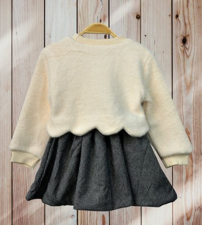 Girl Bunny dress back