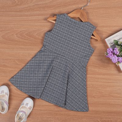 Alternative view of Baby Girl Casual Button Design Sleeveless Plaid Dress - Grey